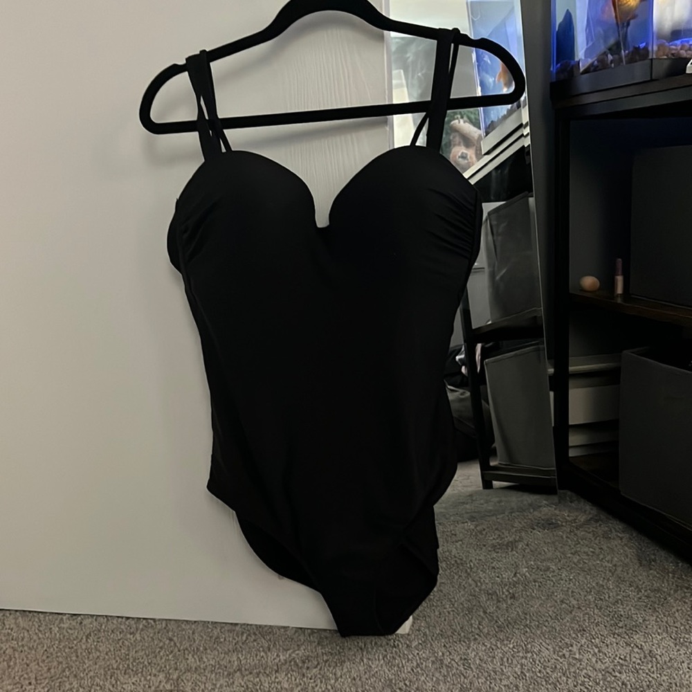 Athleta swim suit